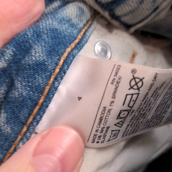 Old Navy power slim straight high rise jeans - Picture 6 of 6